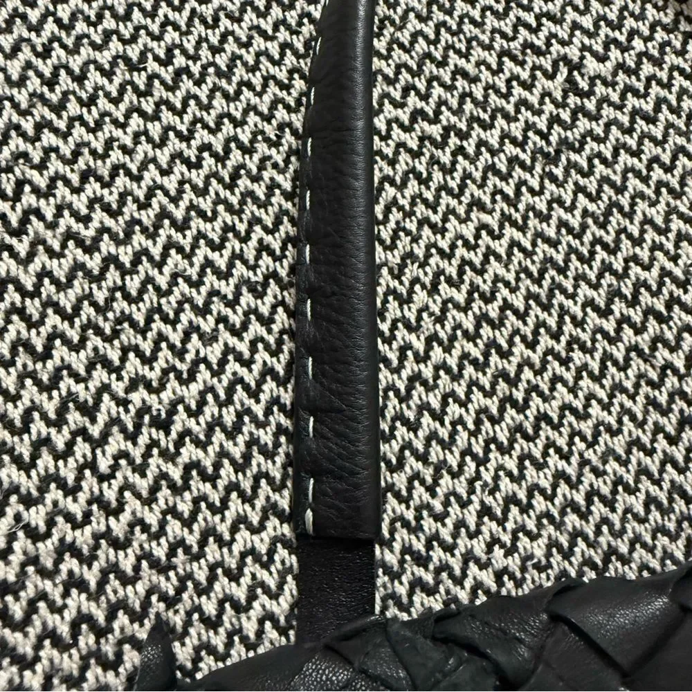 Henry Beguelin Black Pebbled/Woven Shoulder Bag